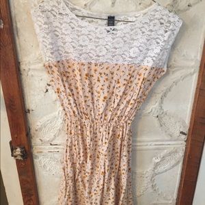 Vintage looking floral dress